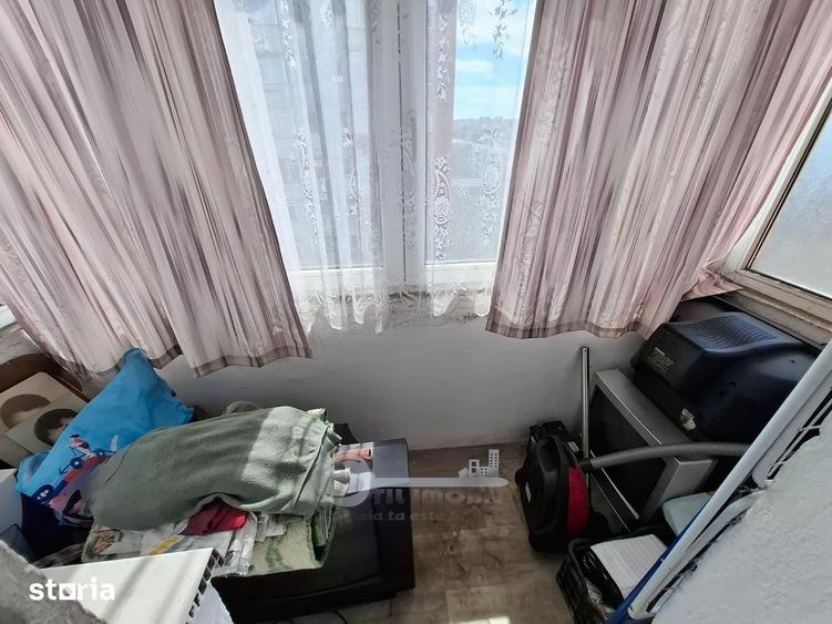 Apartament cu 2 camere în Podu Roș