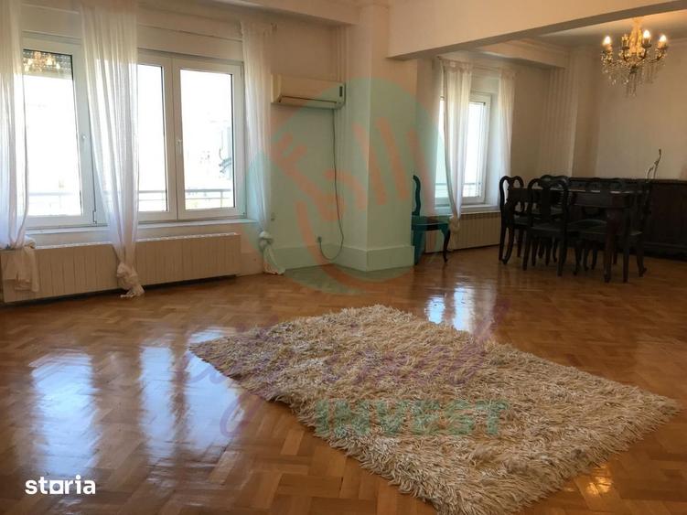 Apartament cu 4 camere decomandat, mobilat în Centrul Civic