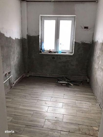 Apartament cu 3 camere în Piața