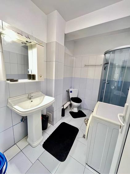 Garsonieră decomandată în Rahova