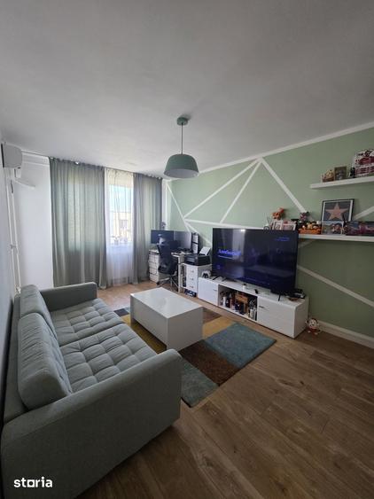 Apartament 2 camere, balcon, etaj 8, Crangasi - 1