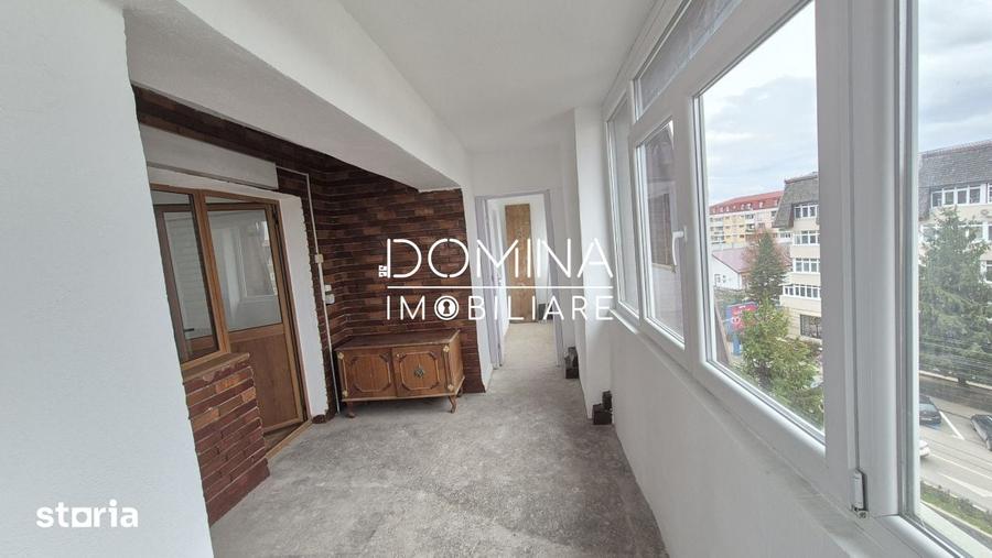 Apartament cu 3 camere decomandat în Central