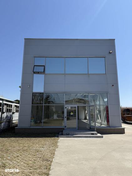 Spațiu comercial, de 996 mp, în Nord