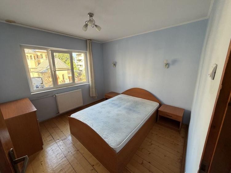 Apartament cu 2 camere decomandat în Nufărul