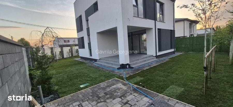 Vila 4 camere Balotesti