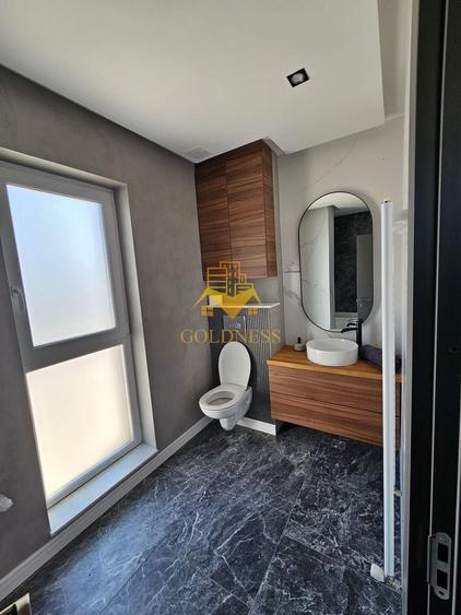Apartament cu 3 camere semidecomandat, mobilat în Florești