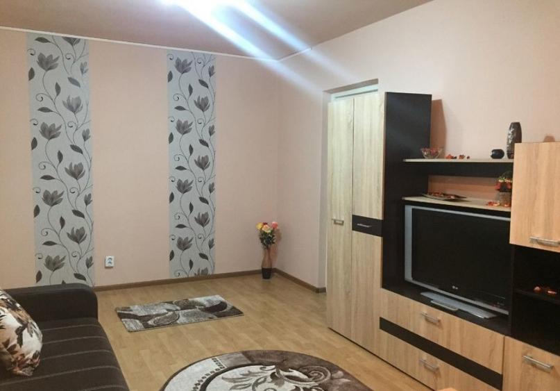 Apartament cu 2 camere decomandat în Panduri