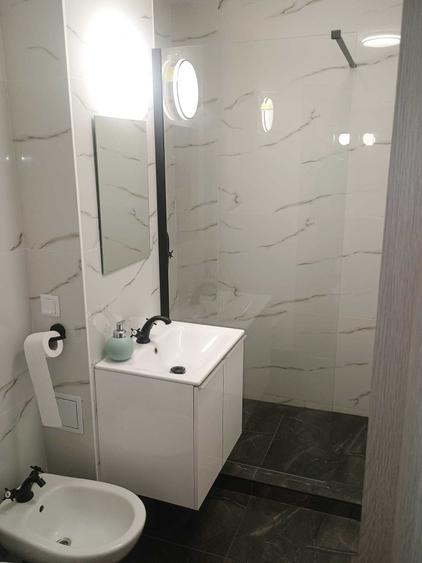 Apartament cu 3 camere decomandat în Luduș