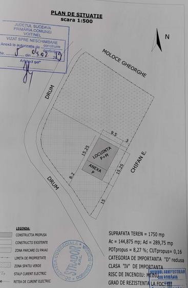 Casă cu 4 camere în Voitinel