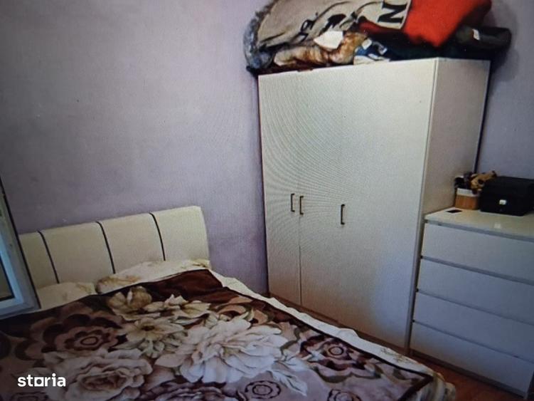 Apartament cu 2 camere semidecomandat în Pantelimon