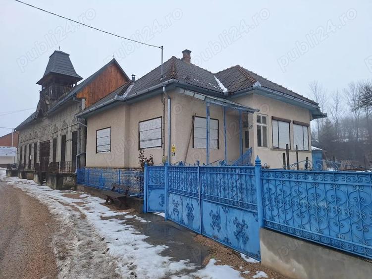 Casă cu 2 camere în Mănăstireni