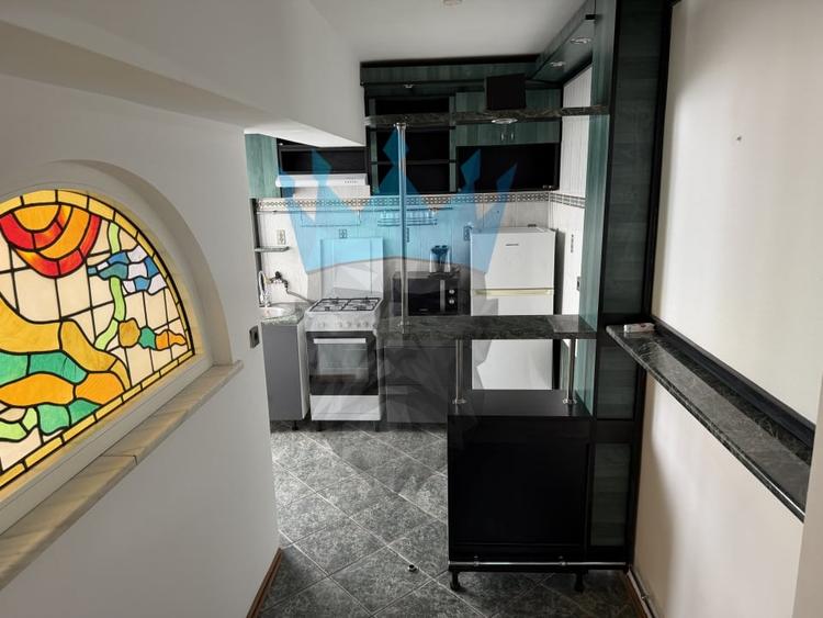 Apartament cu 2 camere decomandat, mobilat în Unirii