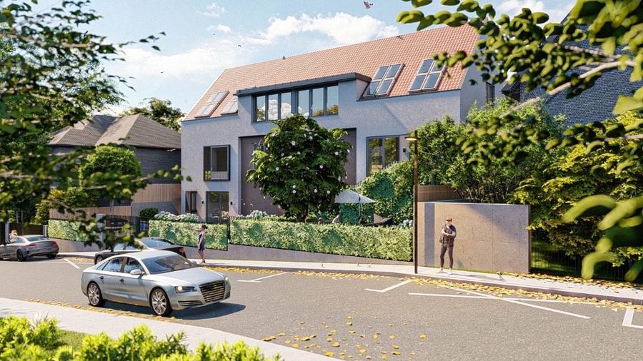 Duplex cu 4 camere cu Canalizare în Central