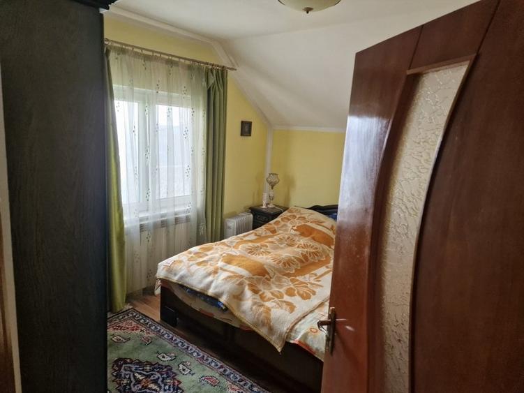 Casă individuală cu 5 camere cu Canalizare în Burdujeni