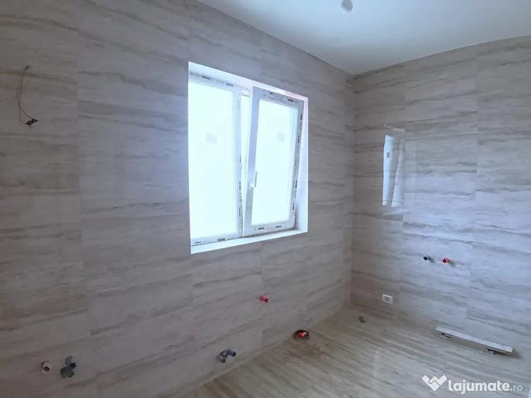 Casă cu 4 camere cu Teren 350 Mp în Șcheia