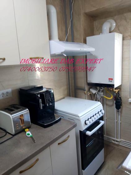 Apartament cu 2 camere decomandat în