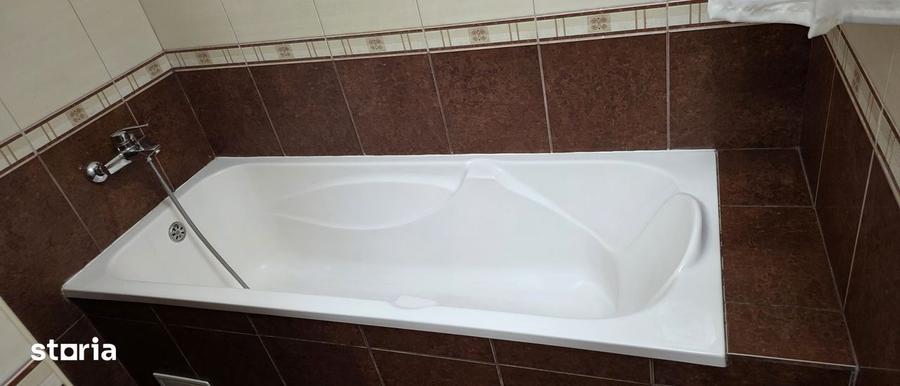 Apartament cu 2 camere decomandat, mobilat în Valea Cetății
