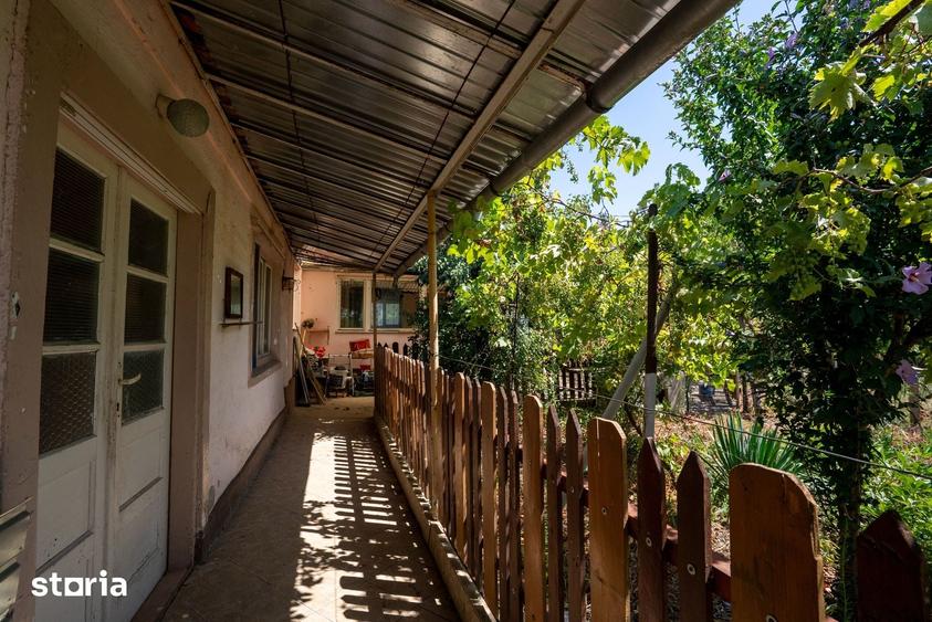 Casă cu 2 camere cu Teren 620 Mp în Rogerius