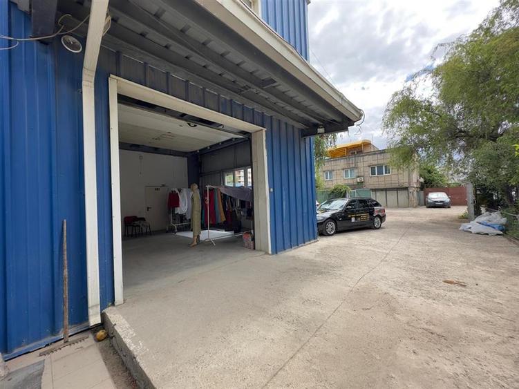 Spațiu industrial, de 187 mp, în Baza 3