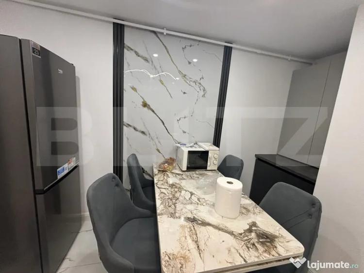 Apartament cu 4 camere decomandat, mobilat în Semicentral