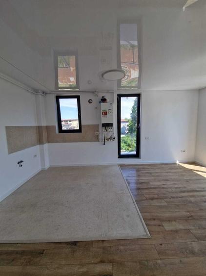 Apartament cu 3 camere decomandat în Grozăvești