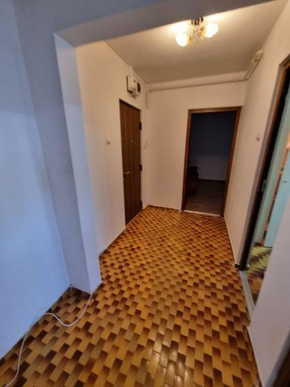 Apartament cu 2 camere decomandat în Tomis Nord