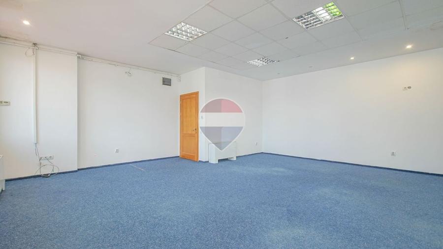 Spațiu comercial, de 70 mp, în Vlahuță