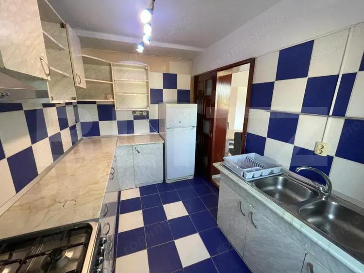 Apartament cu 2 camere semidecomandat în Nicolina