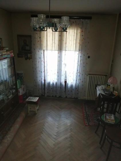 Apartament cu 3 camere decomandat, mobilat în Floreasca