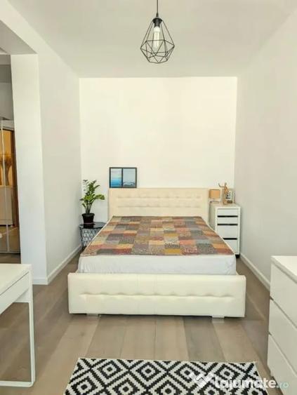 Apartament cu 3 camere decomandat în Vârteju