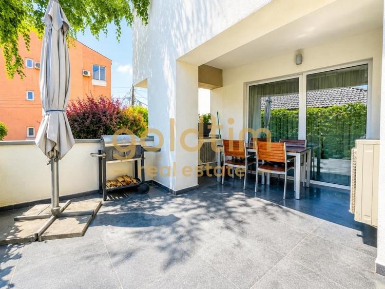 Apartament cu 4 camere decomandat, mobilat în Pipera