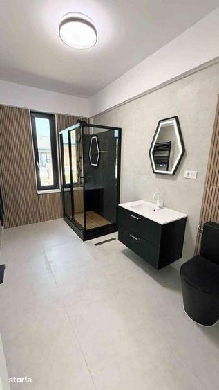 Casă cu 4 camere cu Teren 900 Mp în Podu Roș