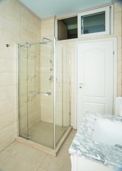 Apartament cu 2 camere nedecomandat în Centrul Istoric