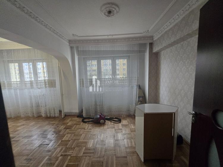 Apartament cu 4 camere decomandat, mobilat în Chișinau