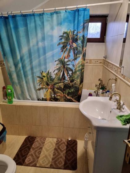 Casă cu 3 camere în Certeju de Sus