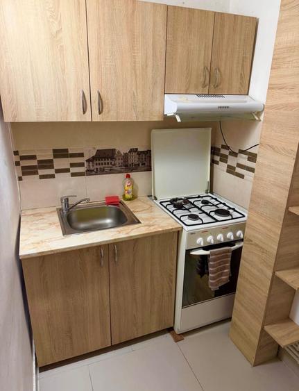 Casă cu 4 camere cu Teren 210 Mp în Central