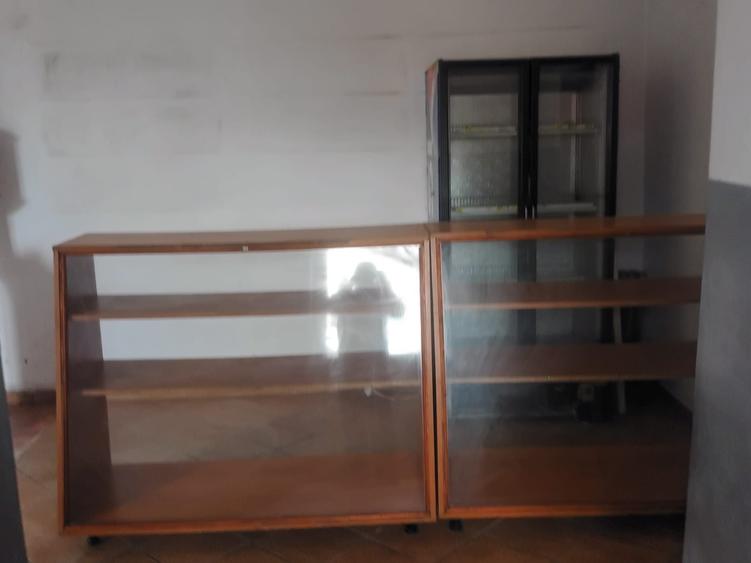 Spațiu comercial, de 44 mp, în Piscu Vechi