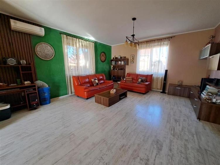 Casă individuală cu 4 camere cu Teren 531 Mp în Paleu