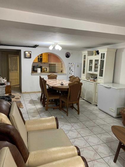 Casa S+P+1E+M strada principala Mehala
