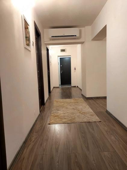 Apartament cu 4 camere decomandat în Ultracentral