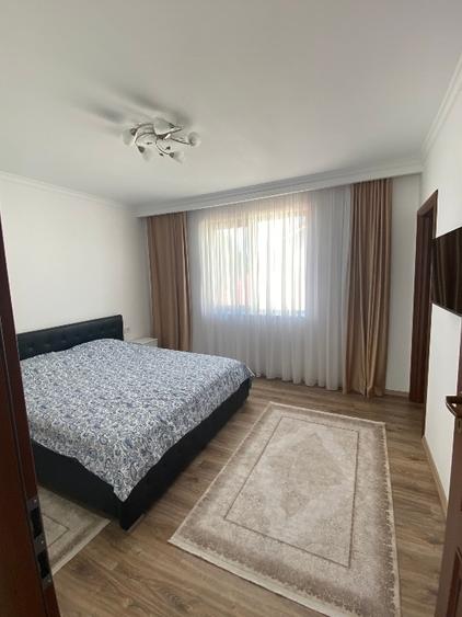 Duplex cu 6 camere cu Canalizare în Afumați