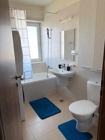 Apartament cu 2 camere semidecomandat în Timpuri Noi