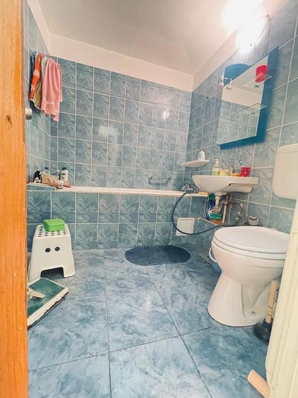 Apartament cu 3 camere decomandat în Militari