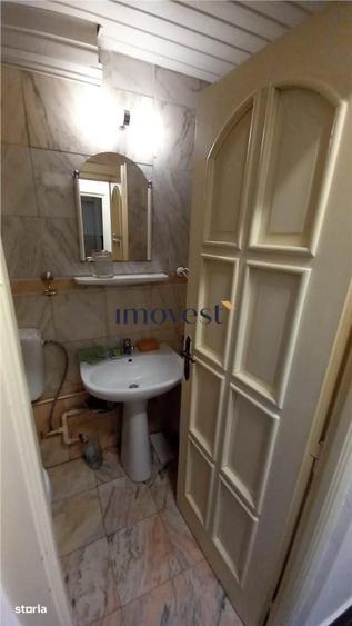 Spațiu comercial, de 40 mp, în Horea