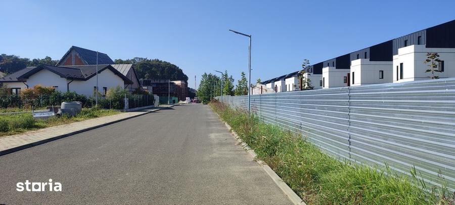 Teren de 733 mp, în Corbeanca