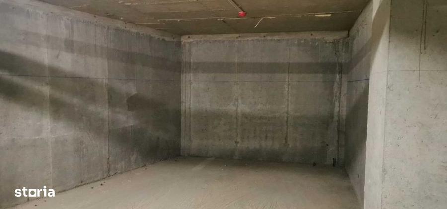 Spațiu comercial, de 96 mp, în Central