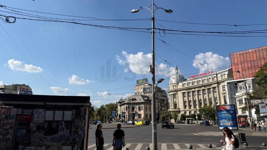Apartament cu 2 camere decomandat, mobilat în P-ța Romană
