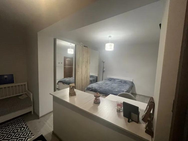 Apartament cu 2 camere semidecomandat, mobilat în Tătărași — fotografia 3
