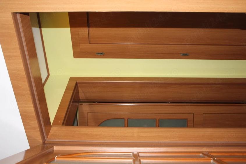 Apartament cu 2 camere semidecomandat în Vitan