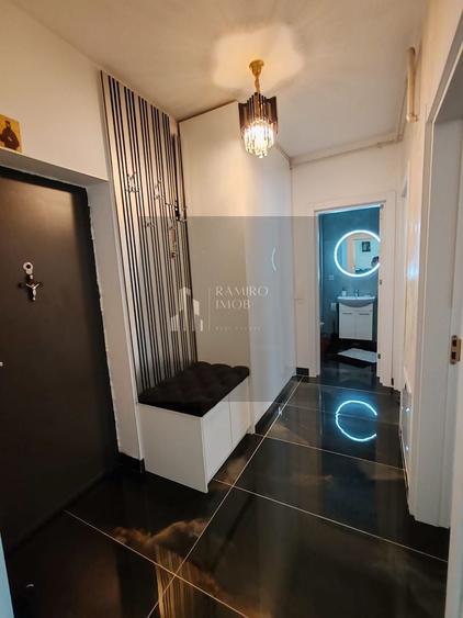 Apartament cu 2 camere decomandat, mobilat în Metalurgiei